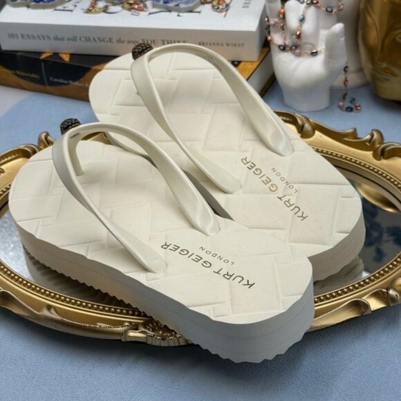 🆕 KURT GEIGER LONDON 🧿 NWOB Kensington Q Flipflop, Bone - Sz EU 37 US 7 - Picture 11 of 14